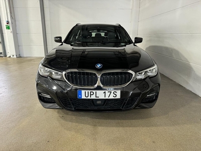 BMW 330e xDrive Touring M Sport/Drag/Moms