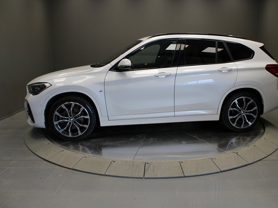 BMW X1 xDrive20d / M Sport / Navi / Head-up