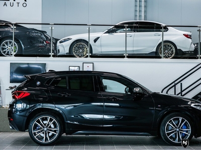 BMW X2 M35i Innovation H/K / HUD / Kam 1 Ägare 306hk Se Spec