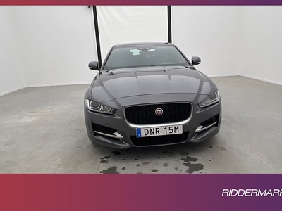 Jaguar XE 20t 200hk R-Sport Värmare Kamera Navi Halvskinn