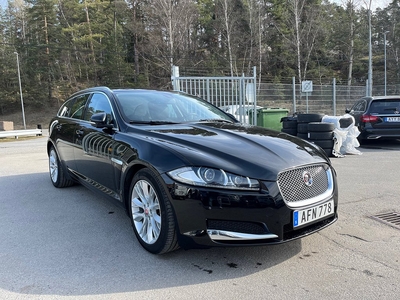 Jaguar XF Sportbrake 2.2 TDi4 163hk AUT 10100 mil Nyservad