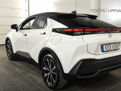 Toyota C-HR 1.8 Elhybrid Style Teknikpaket Bi-Tone Vinterhjul