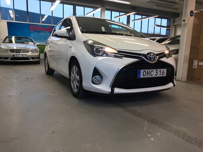 Toyota Yaris Hybrid e-CVT Euro 6