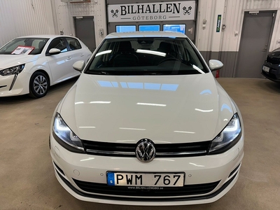 Volkswagen Golf 1.6TDI(115hk)Auto P-Värmre B-kamera PDC Drag