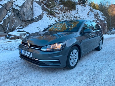 Volkswagen Golf 5-dörrar 2.0 TDI 4Motion Euro 6 Värmare,Carplay