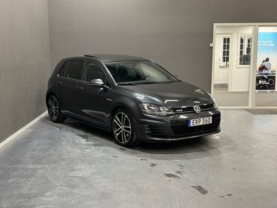 Volkswagen Golf GTD 2.0 TDI Driver assist, Premium PANORAMA