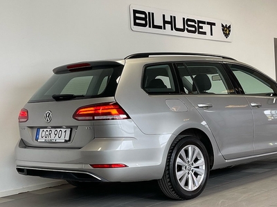 Volkswagen Golf Sportscombi 1.0 TSI DRAG BACKKAMERA 110Hk