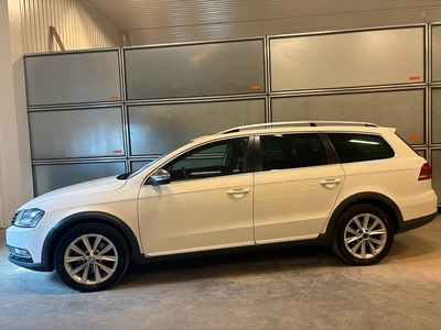 Volkswagen Passat Alltrack 2.0 TDI BlueMotion M-värmare Pano