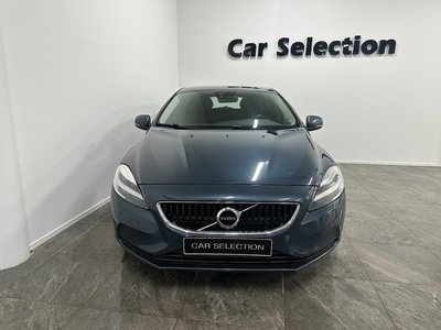 Volvo V40 D3 Momentum KAMREM-BYTT-DISELVÄRMARE