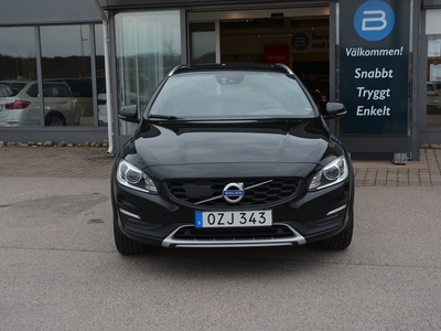 Volvo V60 Cross Country D4 AWD Summum Drag Taklucka Nav Skinn Värmare