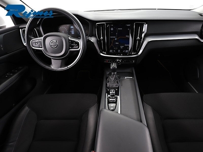 Volvo V60 D3 Momentum Advanced SE II