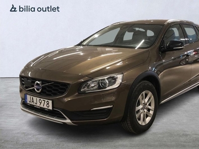 Volvo V60Cross Country D4 AWD Momentum BE VOC Värmare 2016, Kombi