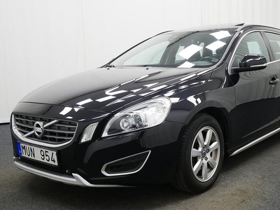 Volvo V60D2 S S Momentum 2013, Kombi