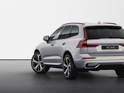 Volvo XC60 Recharge T6 AWD Plus Dark Edt