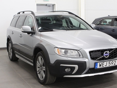 Volvo XC70 D4 AWD Summum Panorama Navi Drag Kamremsbytt 1ägr