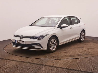 Volkswagen Golf1.0 TSI 5-dörrar P-värmare ACC Farthållare 2022, Halvkombi