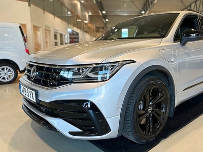 Volkswagen TiguaneHybrid R-Line, Drag Cockpit Kamera 2022, SUV