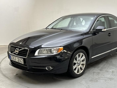 Volvo S80D5 2011, Sedan