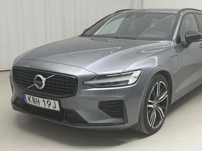 Volvo V60T8 AWD Twin Engine 2021, Kombi