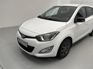 Hyundai i201.2 2015, Halvkombi