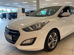 Hyundai i305-dörrar 1.6 GDI Euro 3 2015, Halvkombi