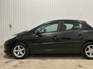 Peugeot 207 5-dörrar 1.4 motorvärmare