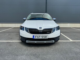 Skoda Octavia Scout 2.0 TDI 4x4 Premium 150hk