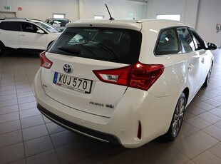 Toyota Auris Executive 1.8 + 1.31 kWh 136hk Aut - EN ÄGARE