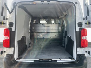 Toyota ProAce Skåpbil