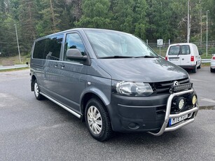 Volkswagen Caravelle 2.0 TDI 140hk 9-sits Lång Drag Kamera