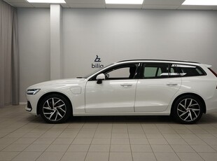 Volvo V60 T6 TE Momentum Edition | Dragkrok | Backkamera