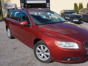 Volvo V70D3 Aut Momentum Ny Kamrem 14 2011, Kombi