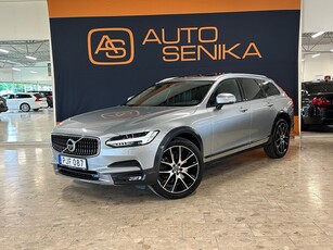 Volvo V90 Cross Country D4 AWD Panorama 360° VOC D-Värmare