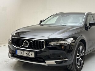 Volvo V90B4 Cross Country AWD Mildhybrid, Diesel 2021, Kombi