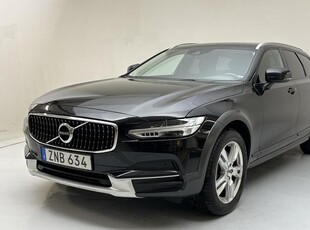 Volvo V90D4 Cross Country AWD 2019, Kombi