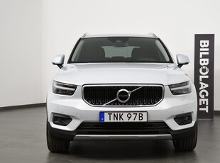 Volvo XC40 T4 AWD Momentum Advanced Edition