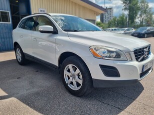 Volvo XC60 D3 Momentum Euro 5 Drag