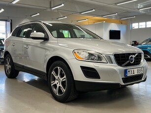 Volvo XC60 D4 Momentum/ KAMREMBYTT/ NYBES/