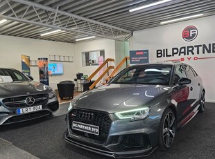 Audi RS3A3 RS 3 Sportback 2.5 TFSI quattro Milltek B&O PANO 2018, Halvkombi