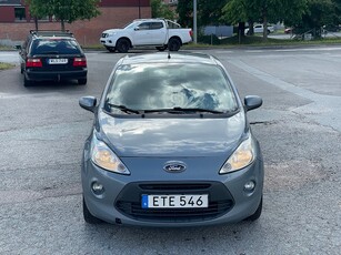 Ford Ka 1.2 Titanium Euro 5 Nybesiktigad Låga mil Lågskatt