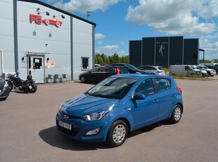 Hyundai i20 1.2 84 hk Select En Ägare Nybesiktigad