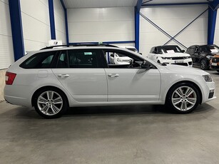 Skoda Octavia RS Combi 2.0 TSI / 220hk / Panorama / Värmare / Drag /