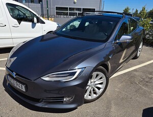 Tesla Model S Long Range AWD Raven Obeg Mil Garanti Moms