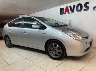 Toyota Prius 1.5 VVT-i + 3CM CVT BakSensor M-Värmare