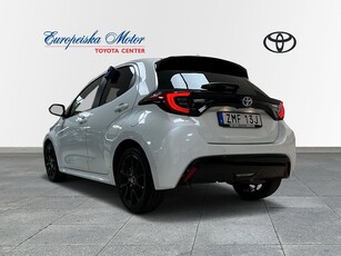 Toyota Yaris 1.5 HSD Style / Säkerhetspaket / V-hjul