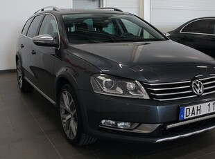 Volkswagen Passat Alltrack 2.0TDI 4M PanoramaLäderDragKamera