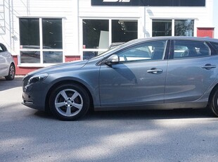 Volvo V40 D2 Kinetic inkl drag, vhjul, mv