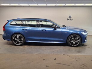 Volvo V60 Recharge T8 R-Design