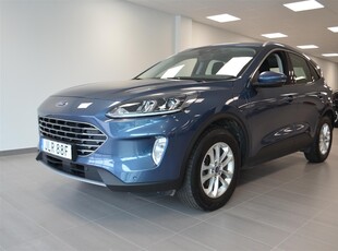 Ford Kuga PHEV 225hk CVT Titanium Vinterpaket