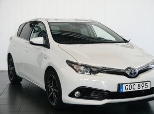 Toyota Auris Hybrid e-CVT 5-D Intense Edition 136hk B-kamera